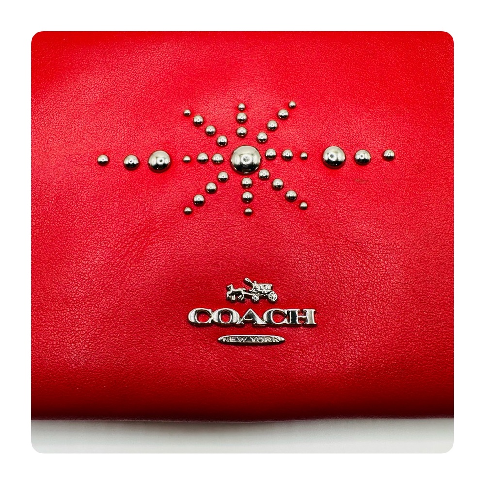 ★ Coach RARE Western Rivets Wristlet - Red/Silver ★ - Picture 6 of 16